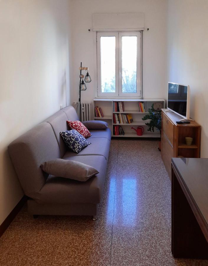 Cozy One Bedroom Close To Navigli And Tortona Mailand